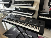 New Yamaha Genos2 store Display jpe
