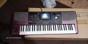 Korg-PA1000-61-Key-Keyboard displays view