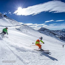 Lyžovačka v Rakúsku na Moelltaler-gletscher dec. január 2024